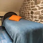 Prázdninový dům Gemuetliches Haus In Der Bucht Von Mont-saint-michel By Interhome Saint-Laurent-de-Terregatte