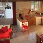 Gemuetliches Haus In Der Bucht Von Mont-saint-michel By Interhome Saint-Laurent-de-Terregatte