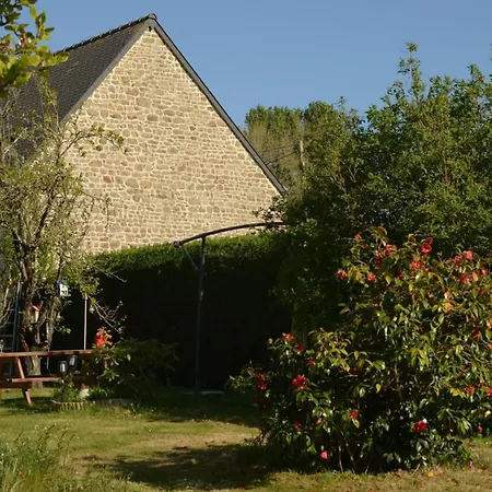 Holiday home Gemuetliches Haus In Der Bucht Von Mont-saint-michel By Interhome