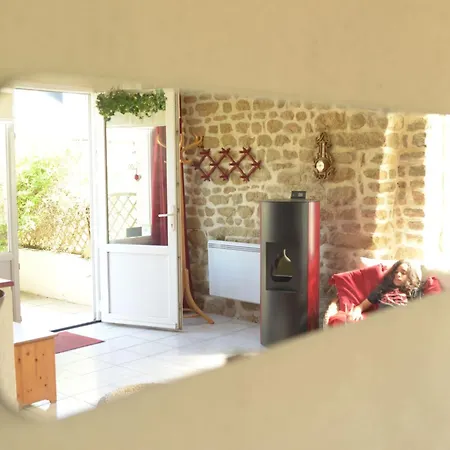 Gemuetliches Haus In Der Bucht Von Mont-saint-michel By Interhome Holiday home