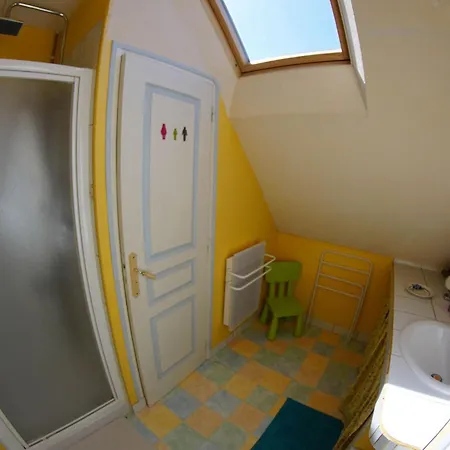 別荘 Gemuetliches Haus In Der Bucht Von Mont-saint-michel By Interhome