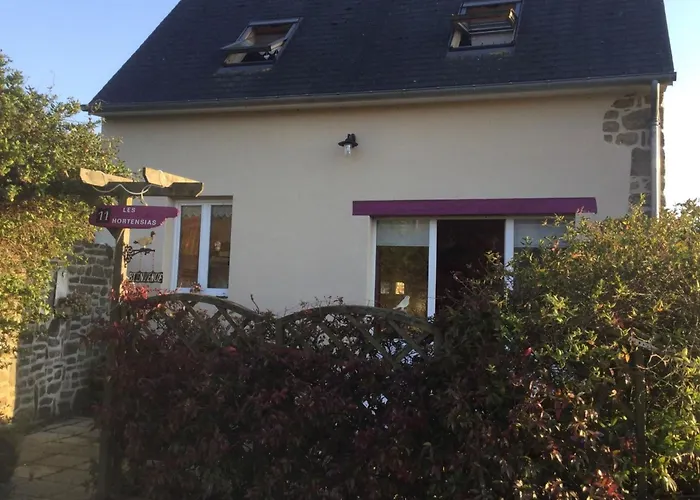 Gemuetliches Haus In Der Bucht Von Mont-saint-michel By Interhome