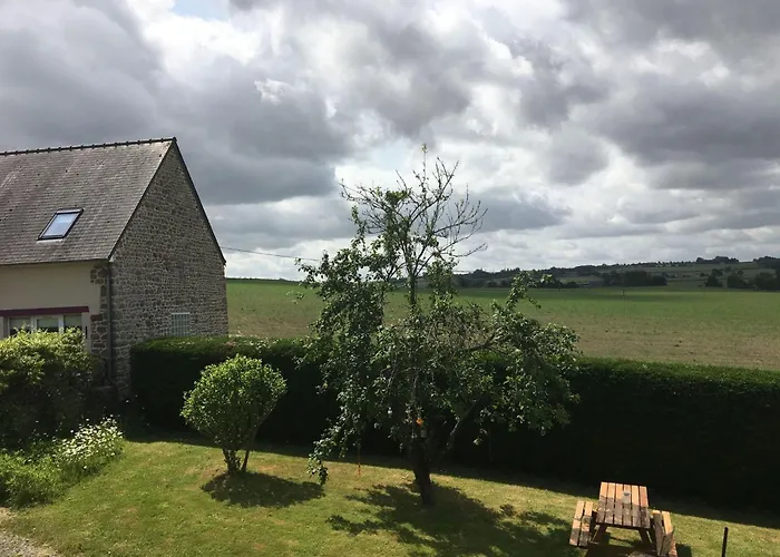 Gemuetliches Haus In Der Bucht Von Mont-saint-michel By Interhome *