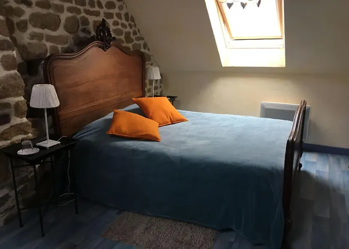 Gemuetliches Haus In Der Bucht Von Mont-saint-michel By Interhome Holiday home Saint-Laurent-de-Terregatte