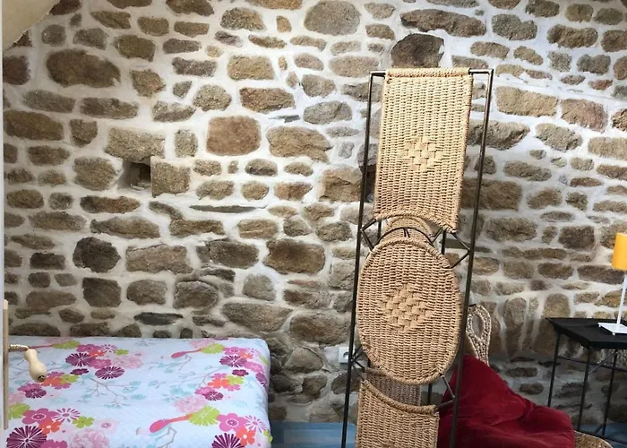 Gemuetliches Haus In Der Bucht Von Mont-saint-michel By Interhome Saint-Laurent-de-Terregatte