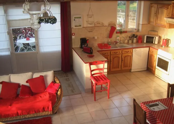 Gemuetliches Haus In Der Bucht Von Mont-saint-michel By Interhome Saint-Laurent-de-Terregatte