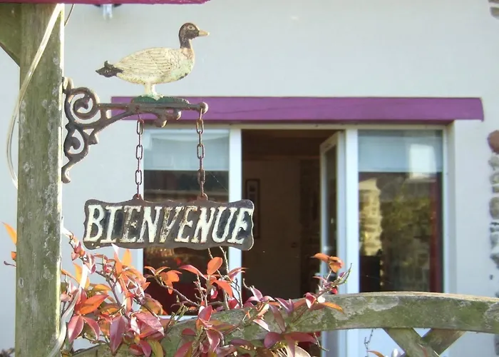 Gemuetliches Haus In Der Bucht Von Mont-saint-michel By Interhome Holiday home